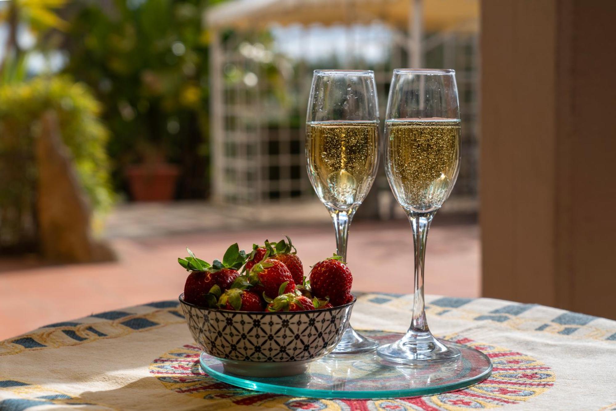 Donna Caterina House, Holiday Villa Pietraperzia 외부 사진